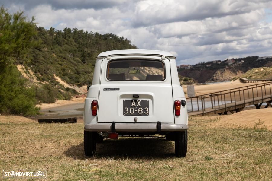 Renault 4 1.0 TL Savanne - 17