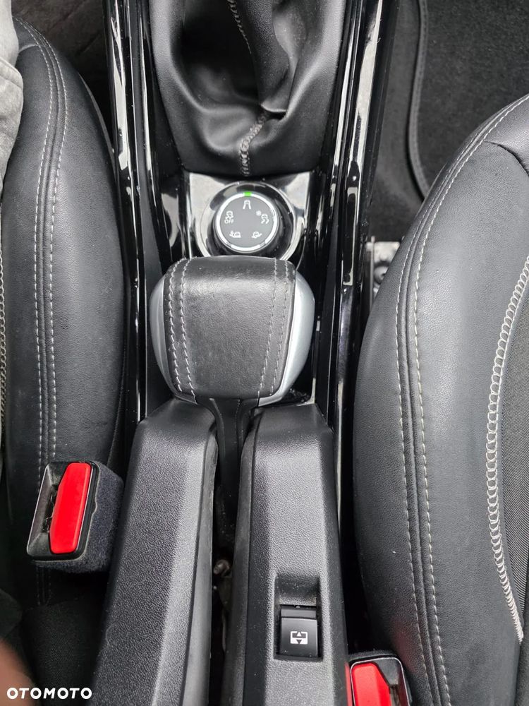 Peugeot 2008 PureTech 110 Stop&Start Crossway - 21