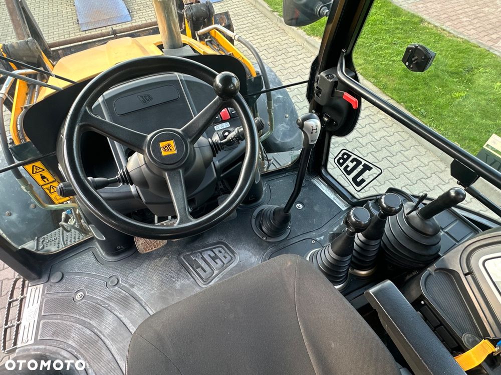 JCB 3CX Sitemaster Plus 92hp manual - 17