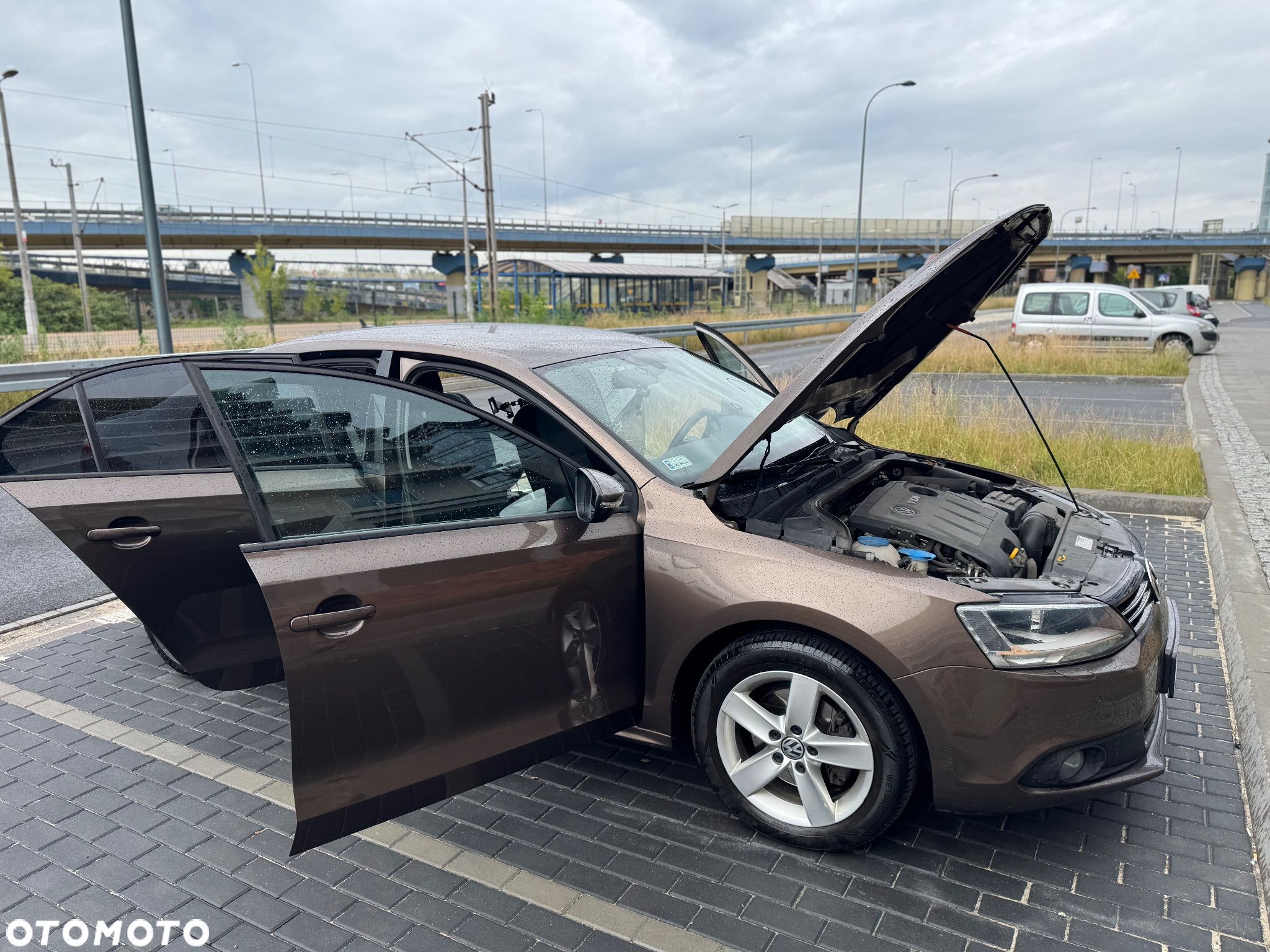 Volkswagen Jetta 1.6 TDI BMT Comfortline - 1