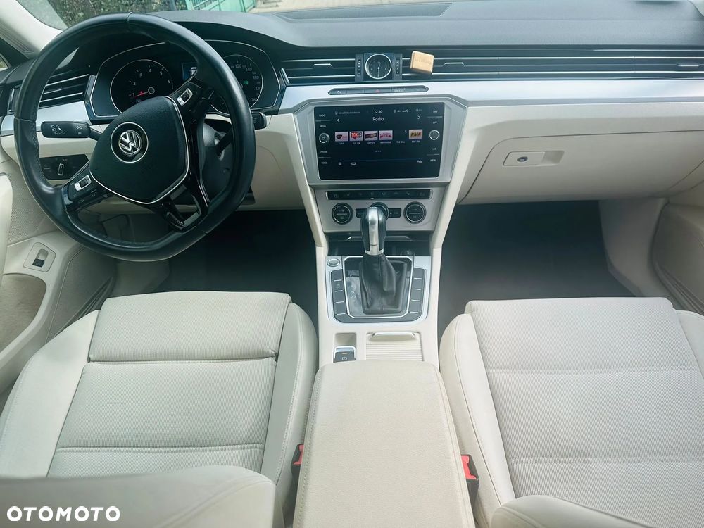 Volkswagen Passat 1.8 TSI BMT Comfortline DSG - 8