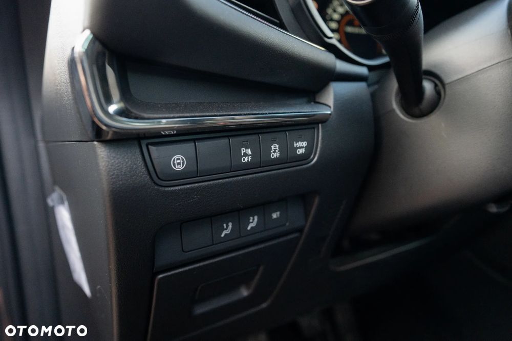 Mazda 3 SKYACTIV-X 2.0 M-Hybrid 100th Anniversary - 16