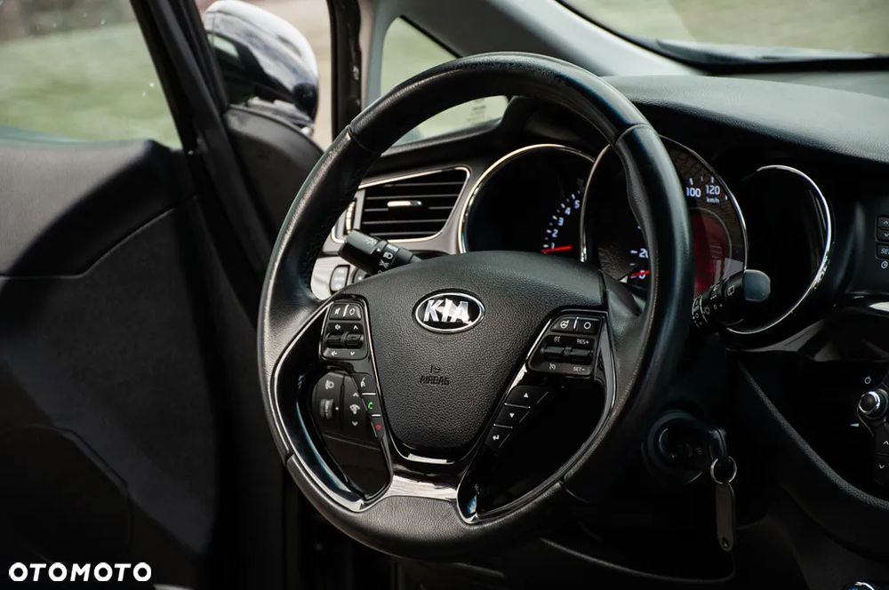 Kia Ceed 1.6 GDI Vision - 28