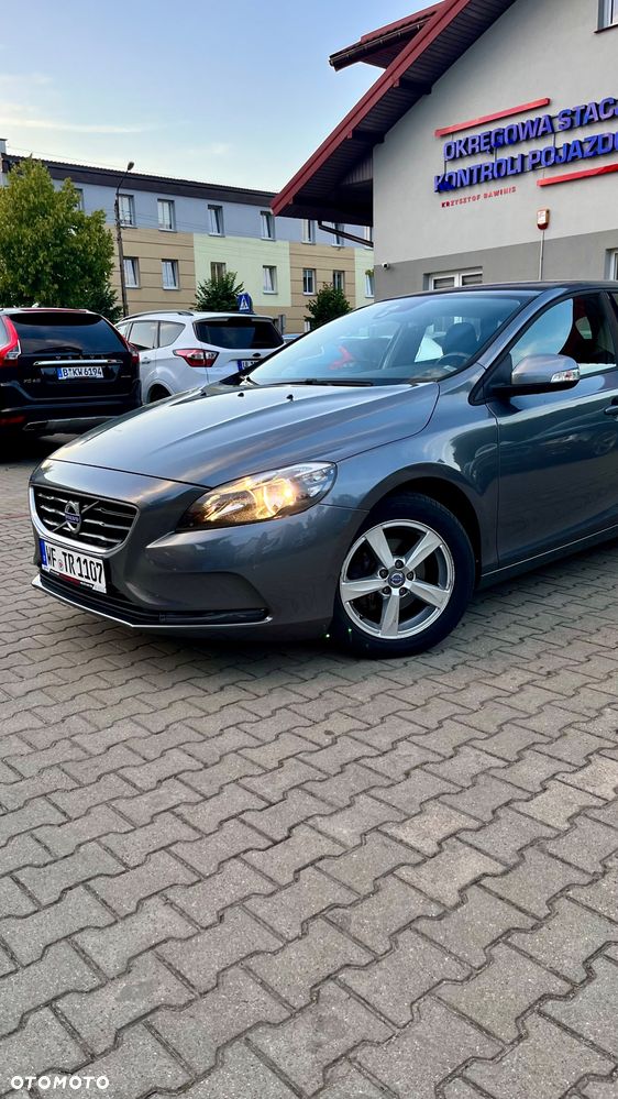 Volvo V40 - 8