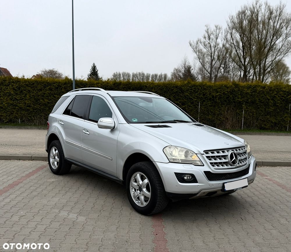 Mercedes-Benz ML - 1