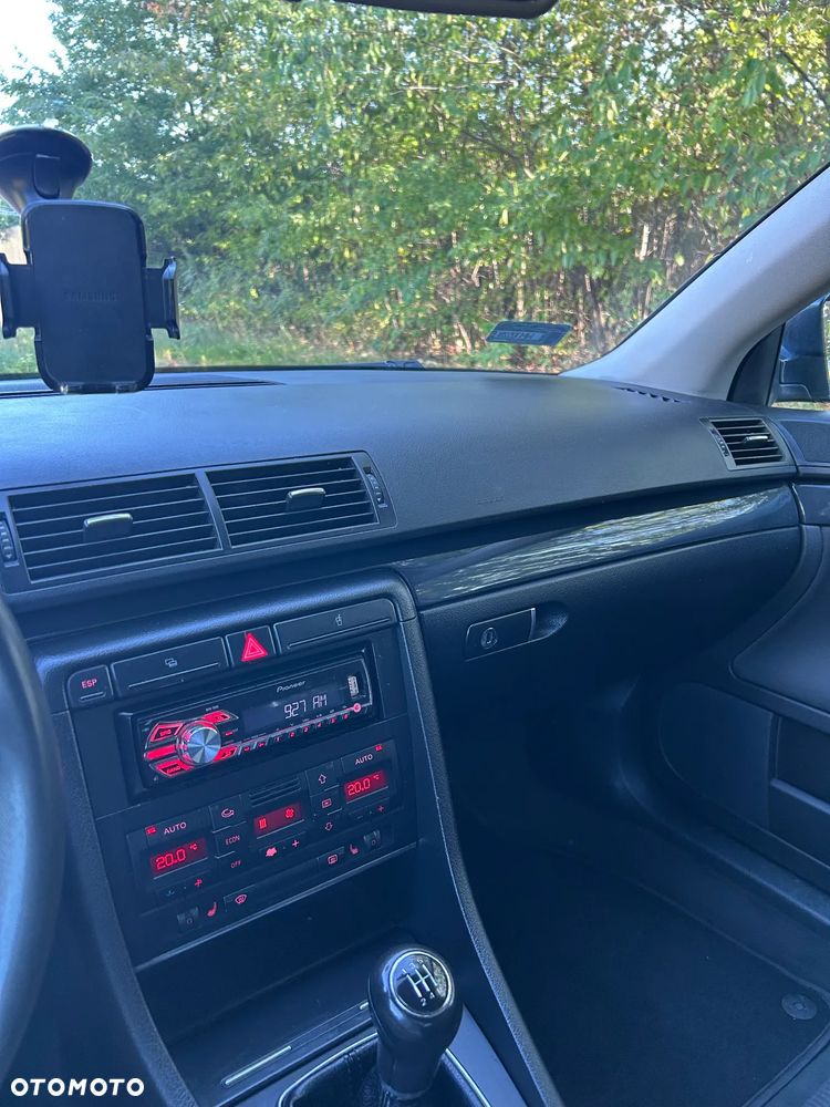 Audi A4 - 9