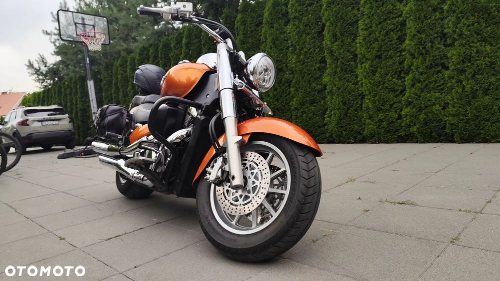 Suzuki Boulevard - 8
