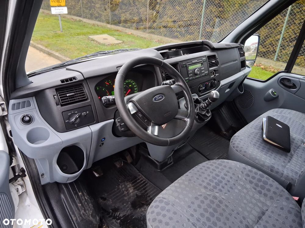 Ford Transit - 7