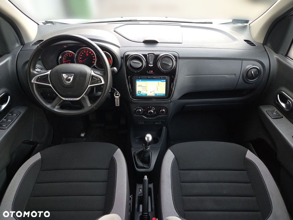 Dacia Lodgy 1.5 Blue dCi Stepway S&S EU6d - 15