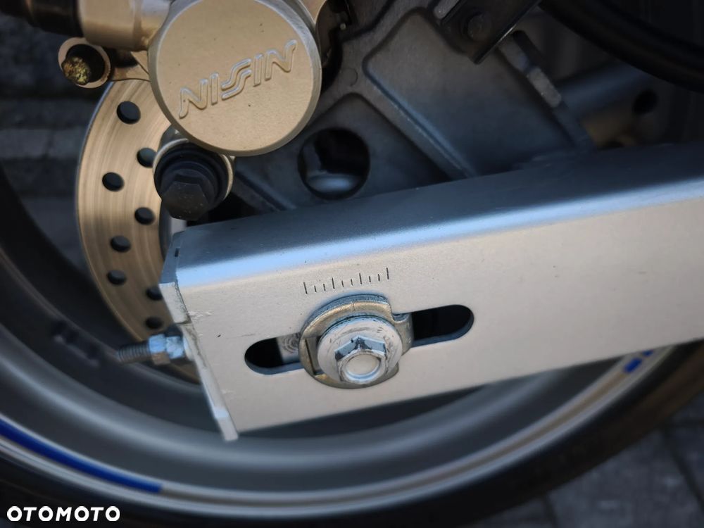 Honda Hornet - 14