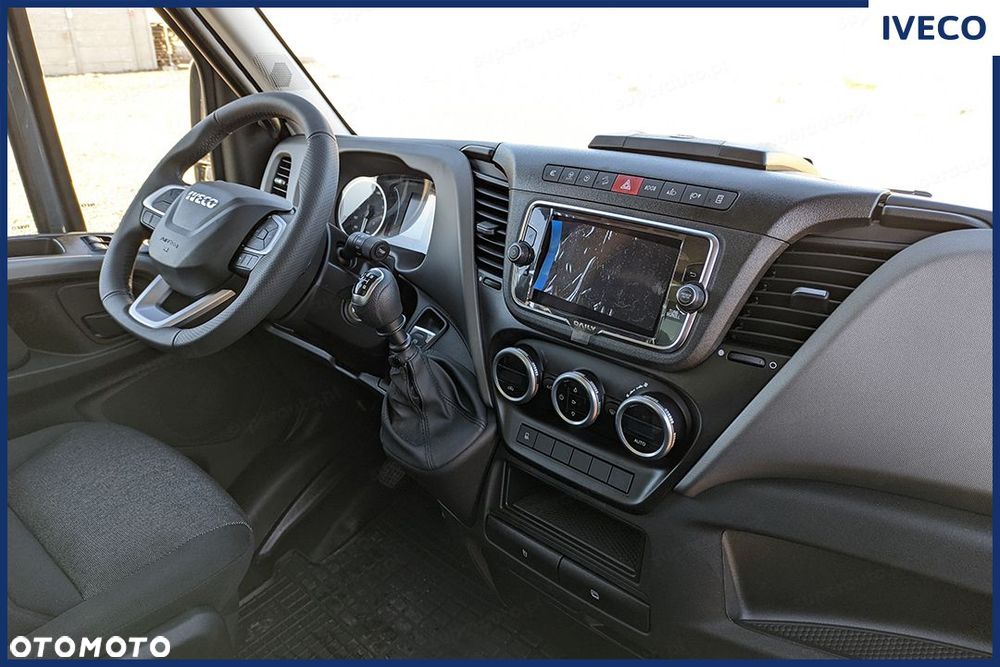 Iveco Daily 35S18 Kontener 8EP + Winda 3.0 180KM - 18