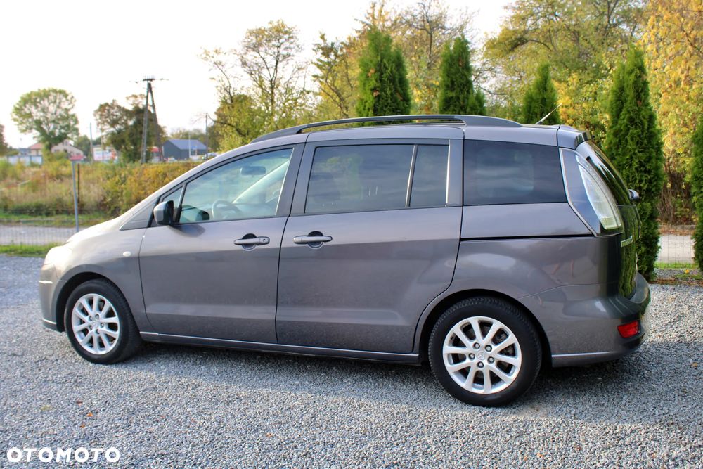 Mazda 5 - 15