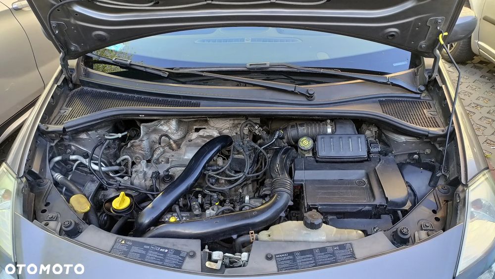 Renault Clio - 8