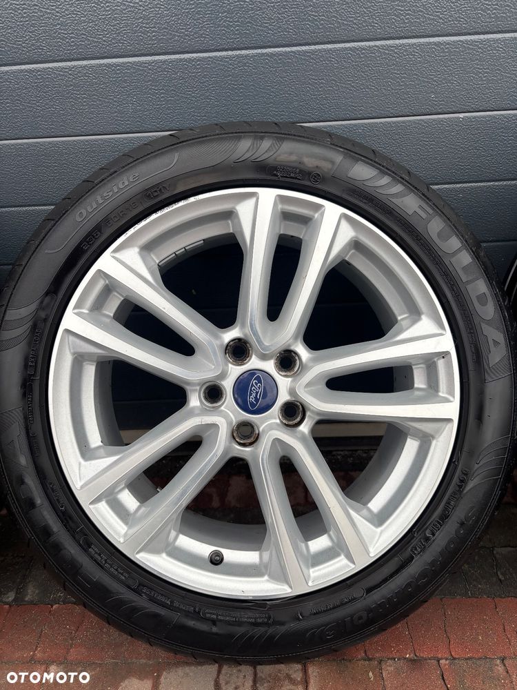 Alufelgi z Oponami Ford 5x108 7.5Jx18 ET 52.5 235/50/18 CJ5C-M1B F0053 - 4