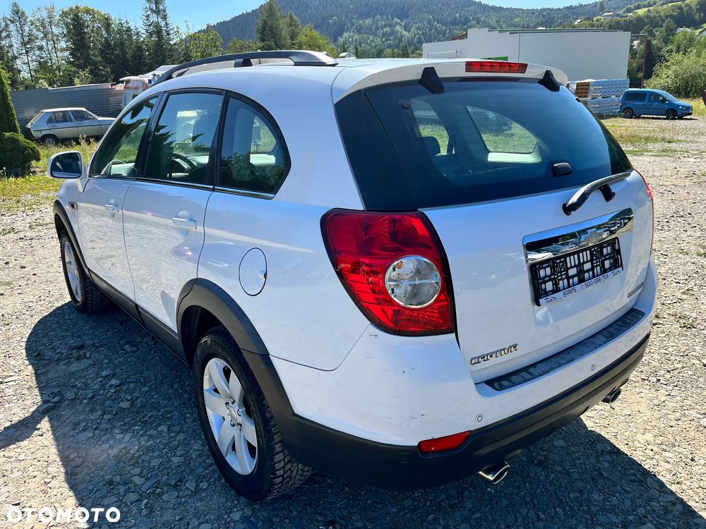Chevrolet Captiva 2.4 2WD LT - 3