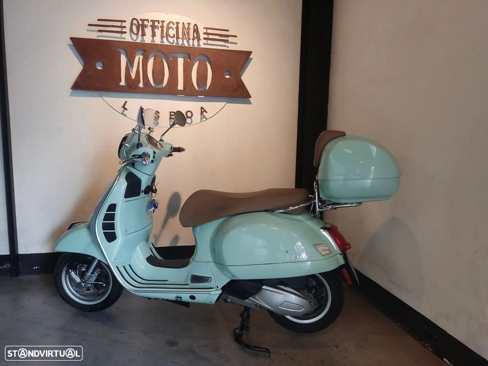 Vespa GTS Super 300 - 2