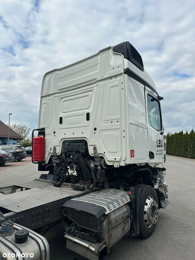 Mercedes-Benz ACTROS F 1851 - 8