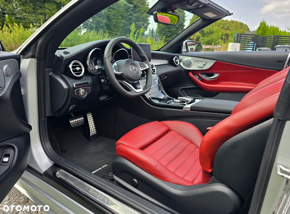 Mercedes-Benz Klasa C 300 9G-TRONIC - 20