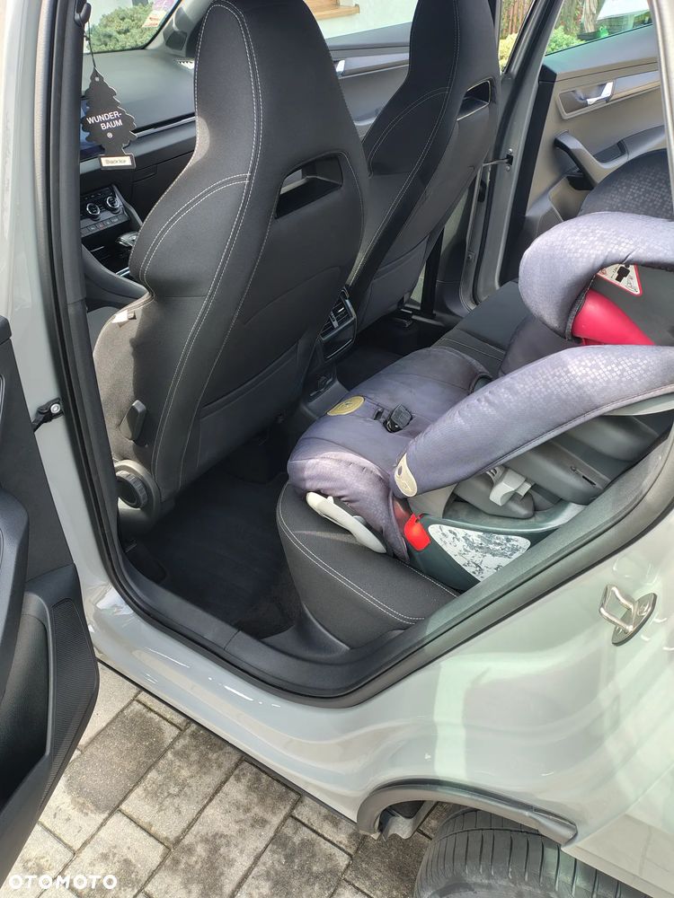 Skoda Karoq 1.5 TSI ACT Sportline DSG - 12