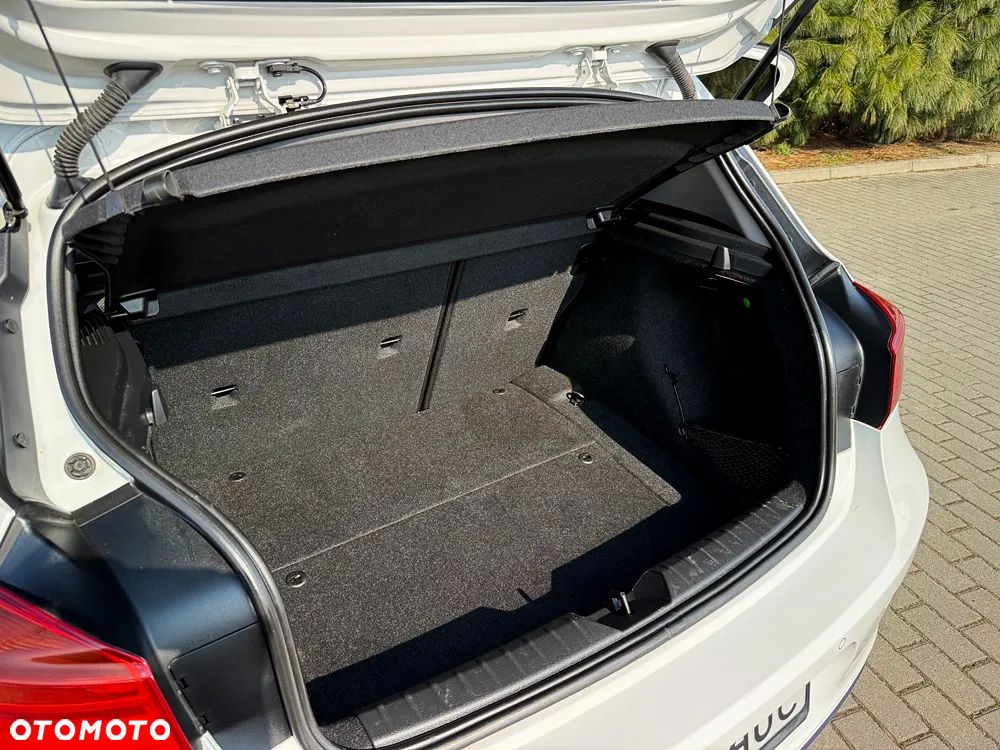 BMW Seria 1 118i Sport Line - 18