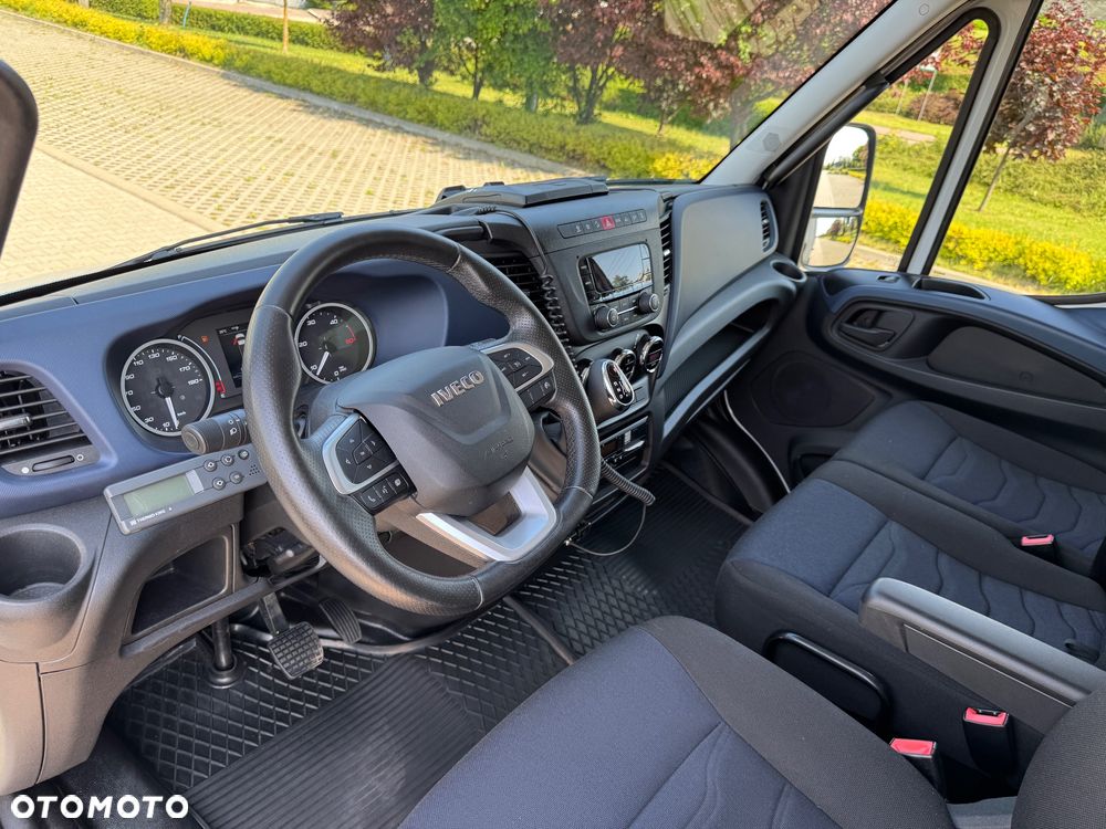 Iveco Daily‼️72C18‼️2021r 3.0 HI-MATIC Chłodnia/Mroźnia zakres -32C THERMO KING V-500 MAX Źródło Zasilania 400V Grube Ściany/Podłoga Przegroda komorowa‼️ Full LED na bliźniaku Salon Polska DMC7200kg - 21