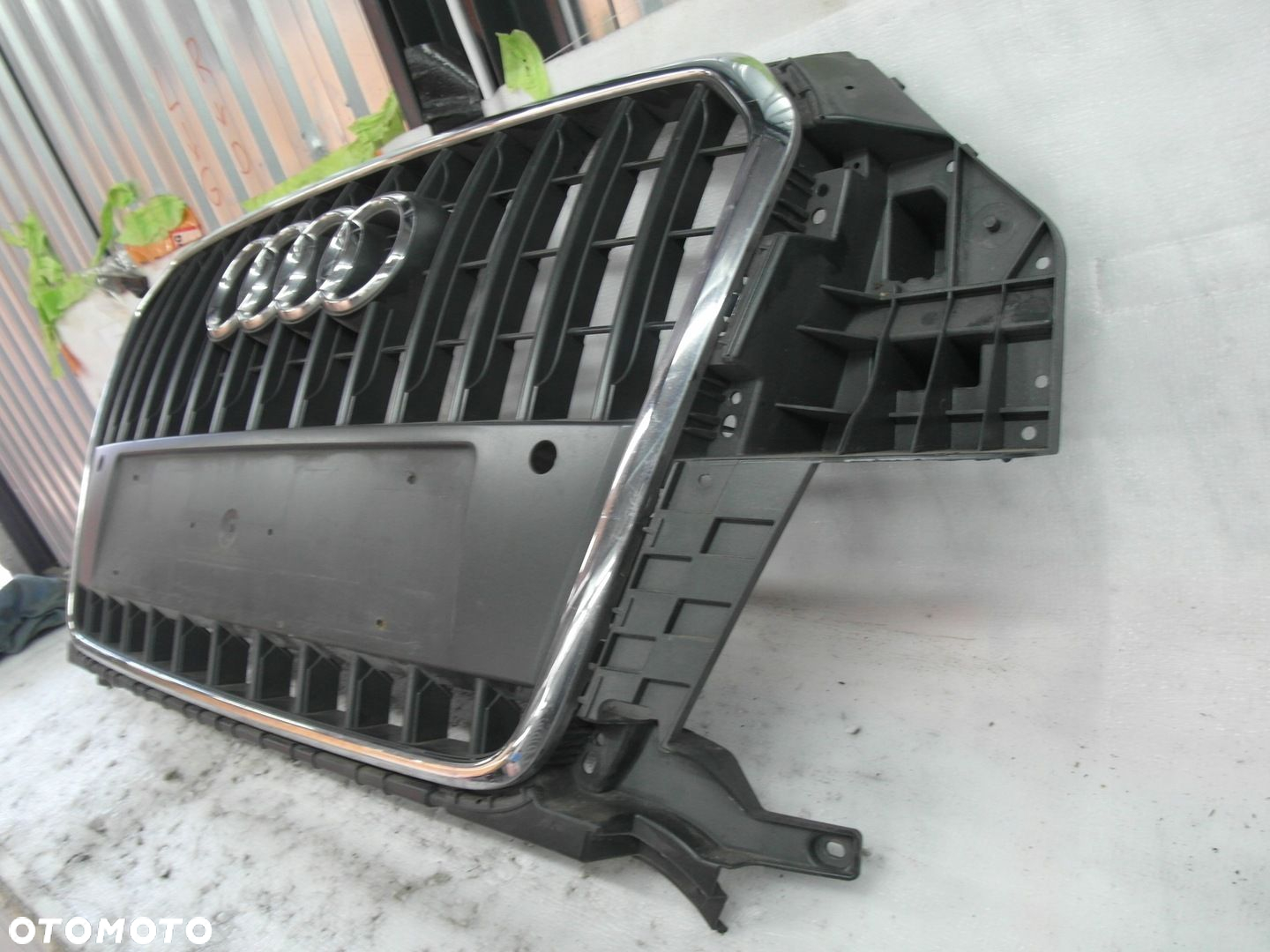 GRILL ATRAPA ZDERZAKA AUDI Q3 8U0853653H NR 70 - 3