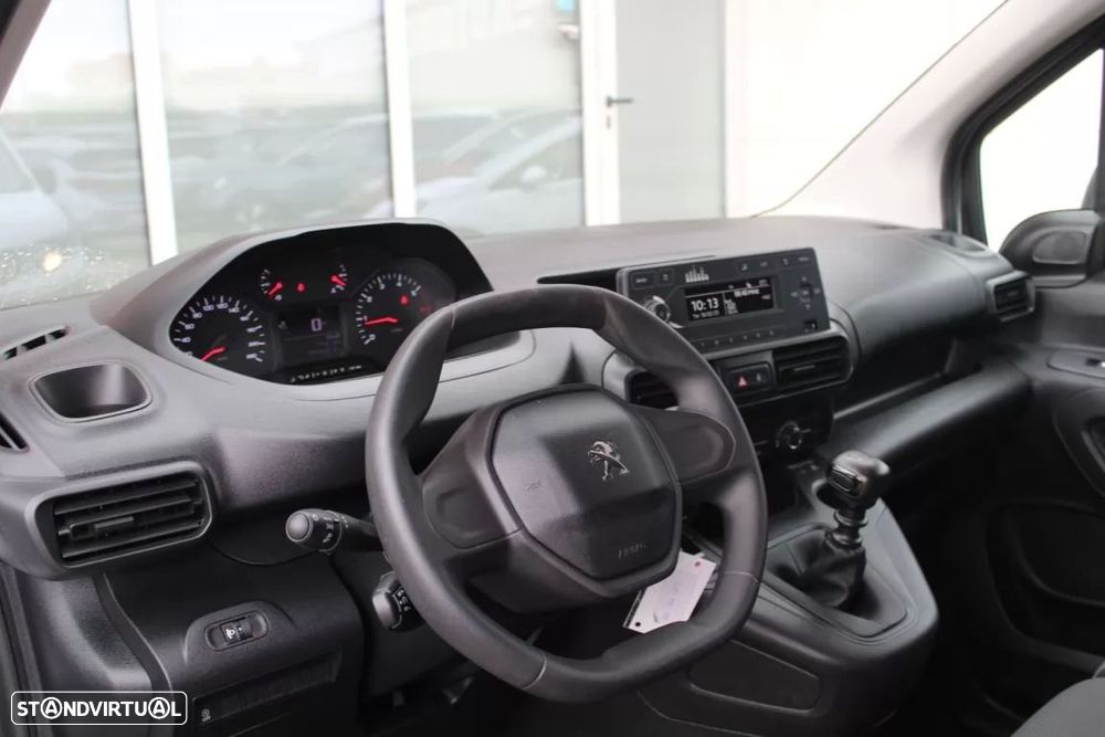 Peugeot Partner 1.5 BlueHDI Pro Longa 3L - 17