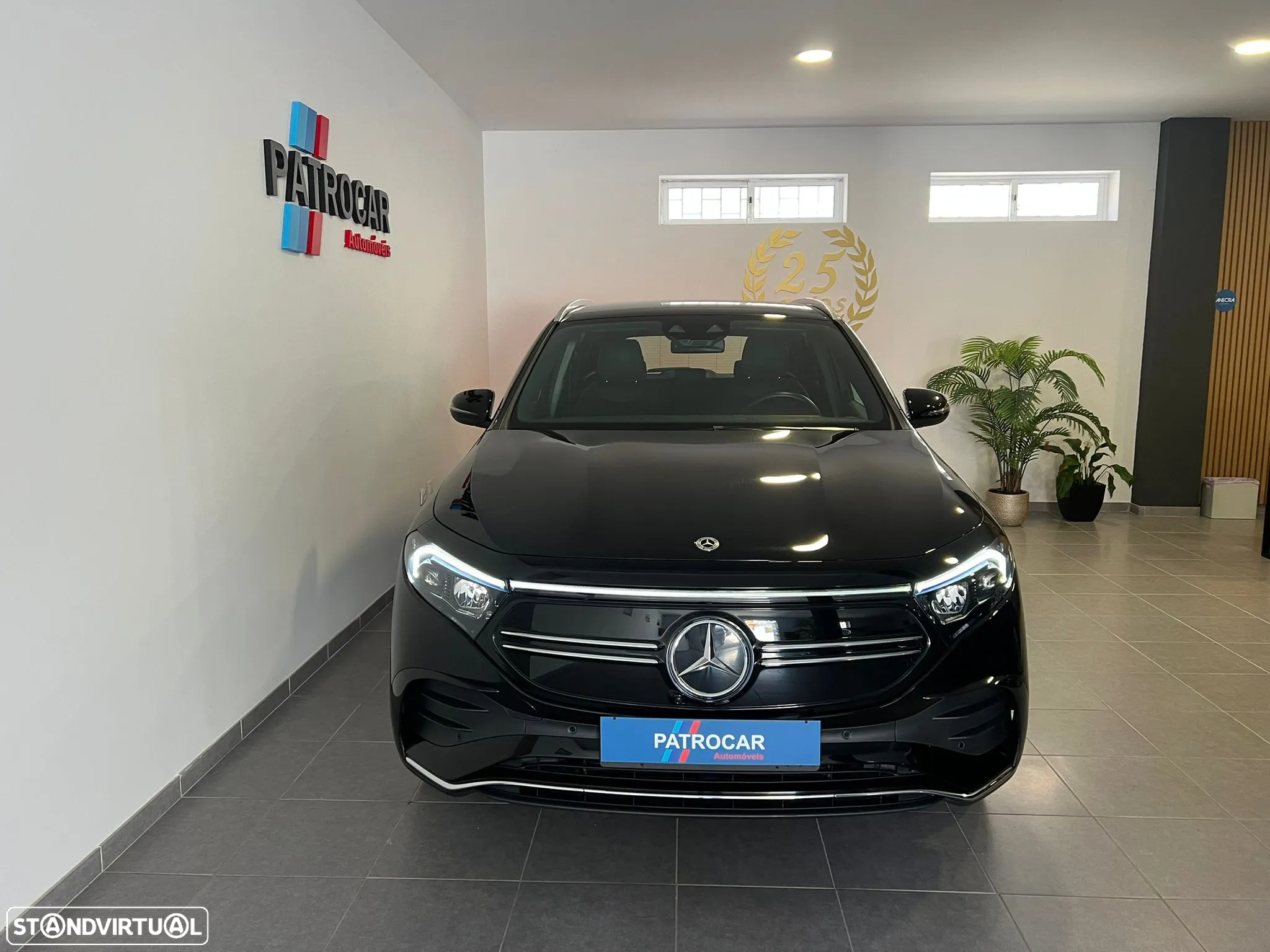 Mercedes-Benz EQA 250 AMG Line - 2