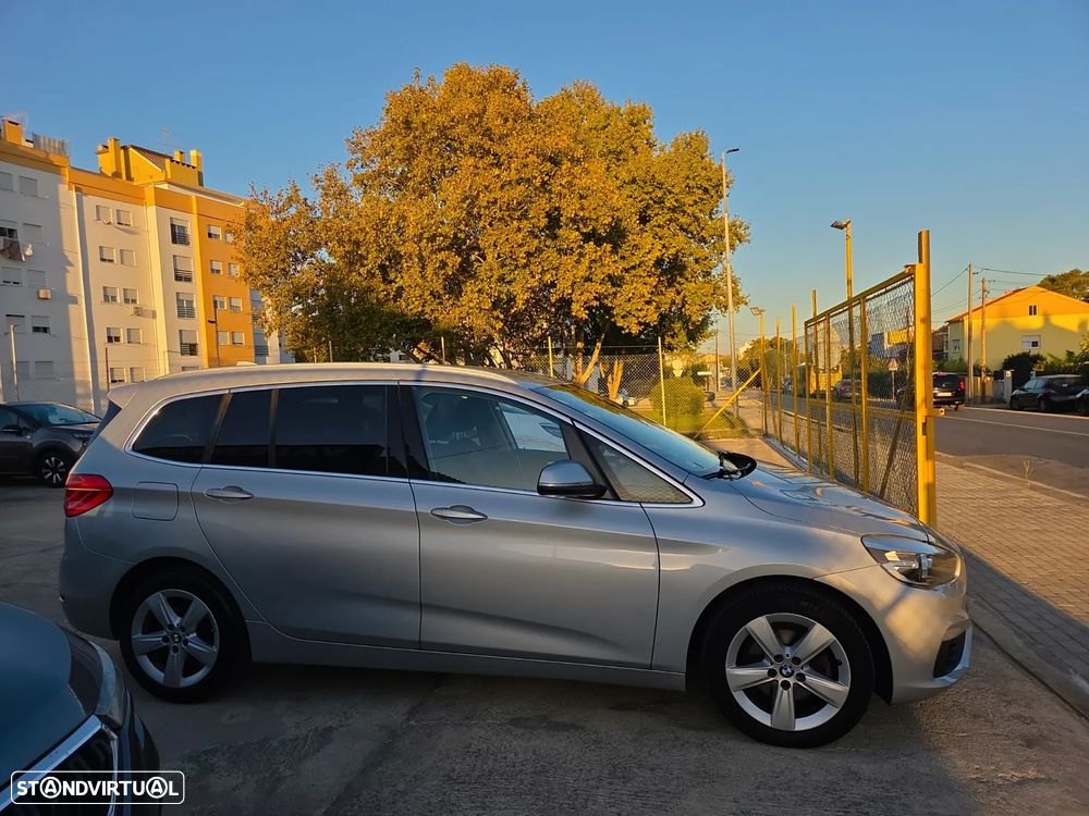 BMW 216 Gran Tourer - 1