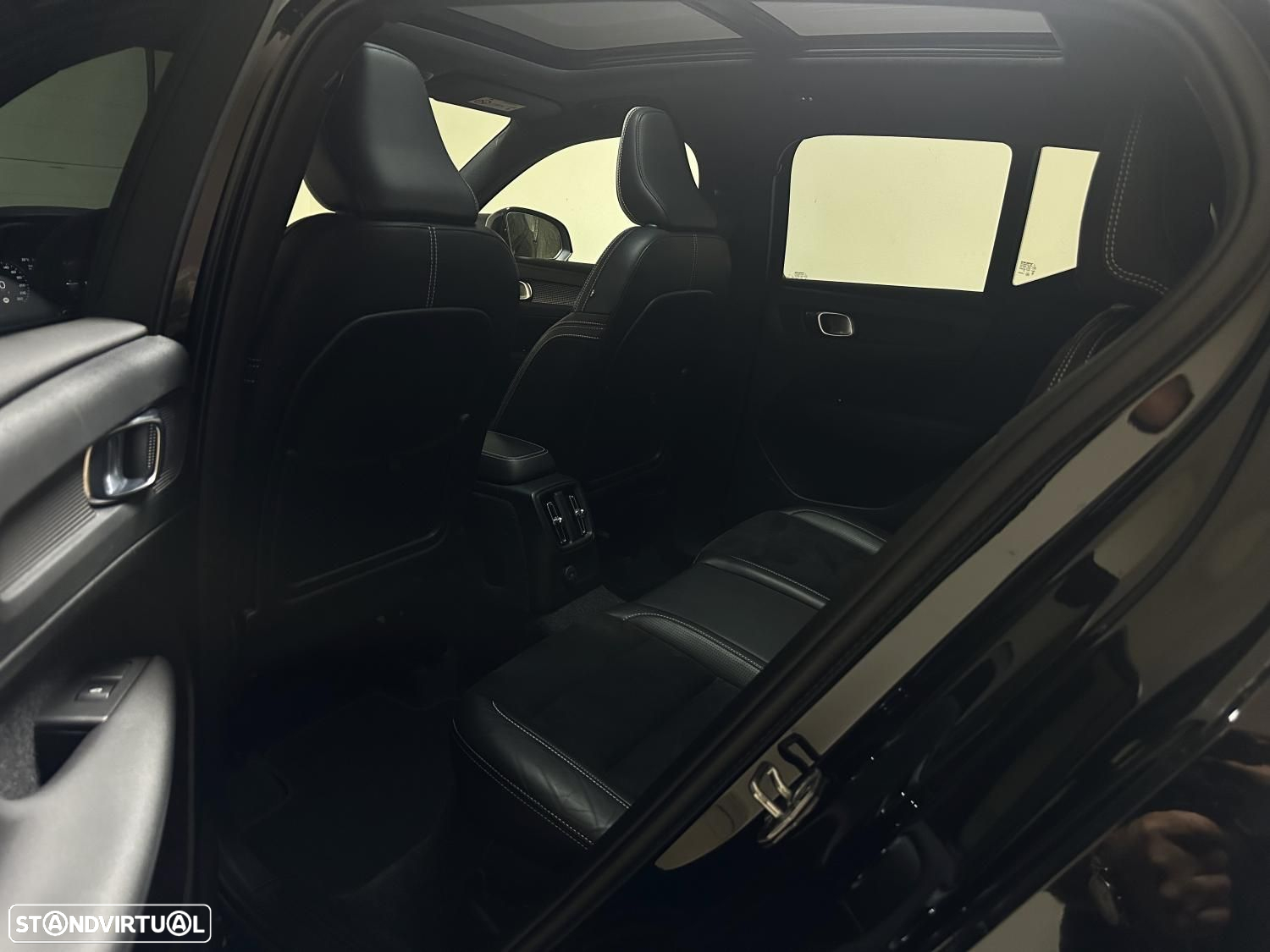 Volvo XC 40 1.5 T5 PHEV R-Design Expression - 42