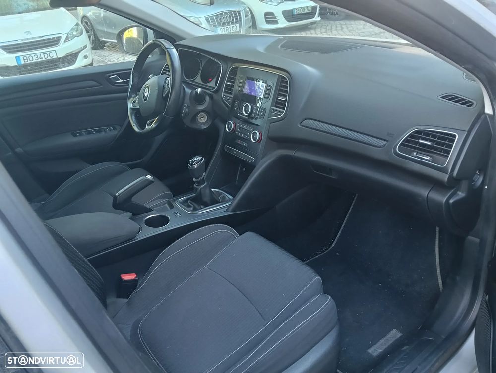 Renault Mégane Sport Tourer 1.5 dCi Zen - 8