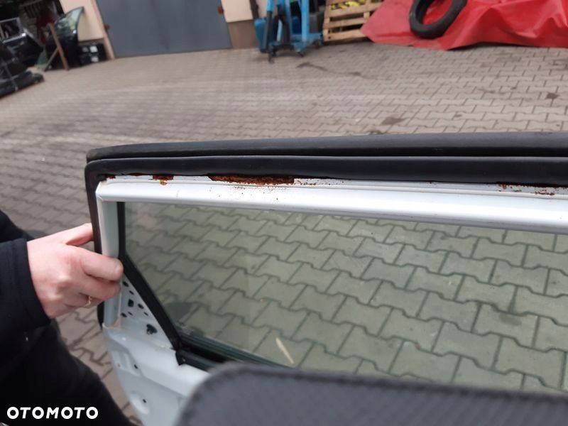 HYUNDAI TUCSON III 3 DRZWI LEWY TYŁ TYLNE LEWE PYW - 6