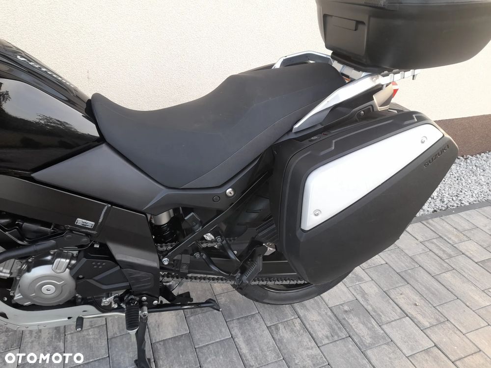 Suzuki V-STROM - 12
