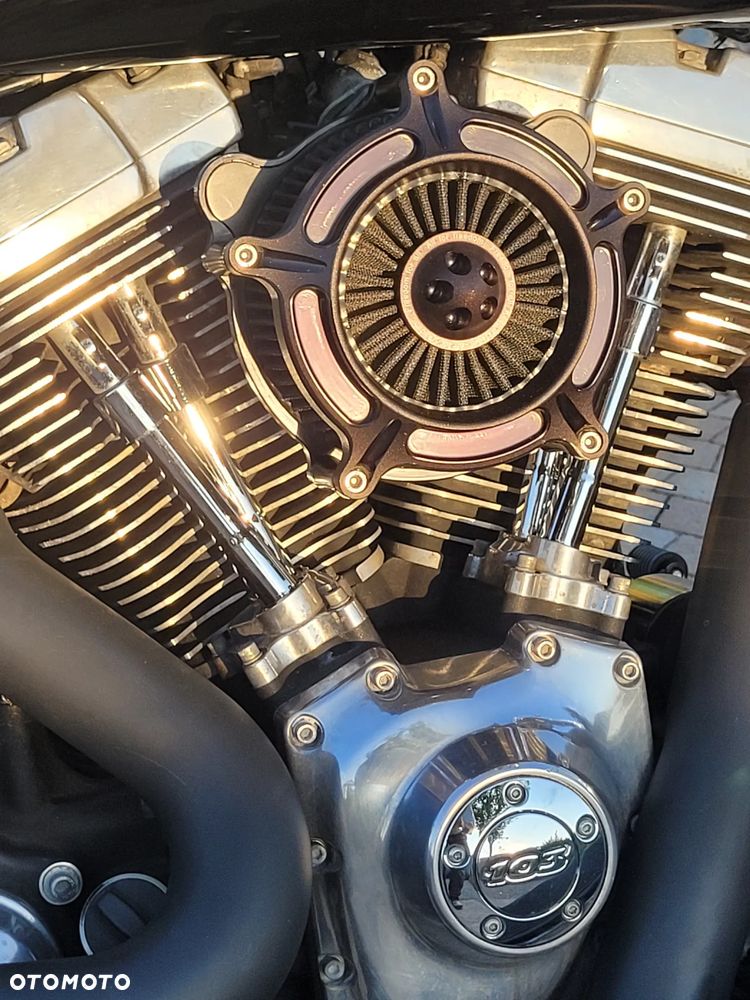 Harley-Davidson Dyna Switchback - 30