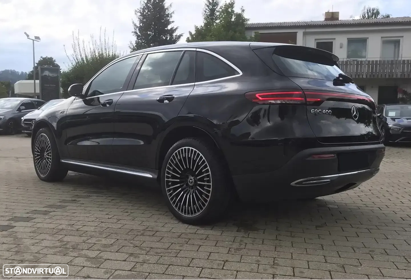 Mercedes-Benz EQC 400 4Matic - 11