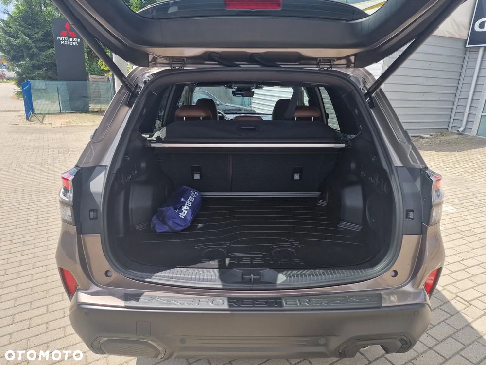 Subaru Forester 2.0i-L Platinum (EyeSight) Lineartronic - 12