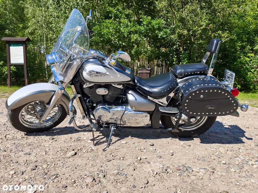 Suzuki VL 800 Volusia - 2