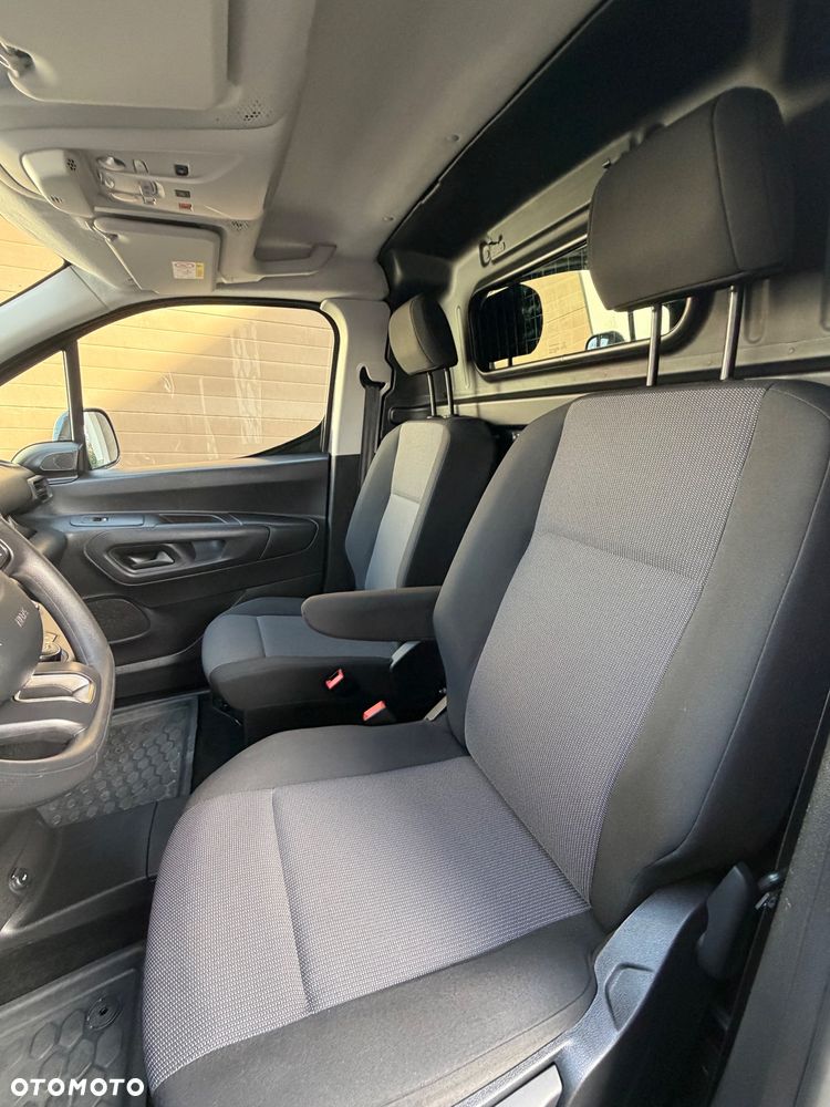 Toyota Proace city - 17