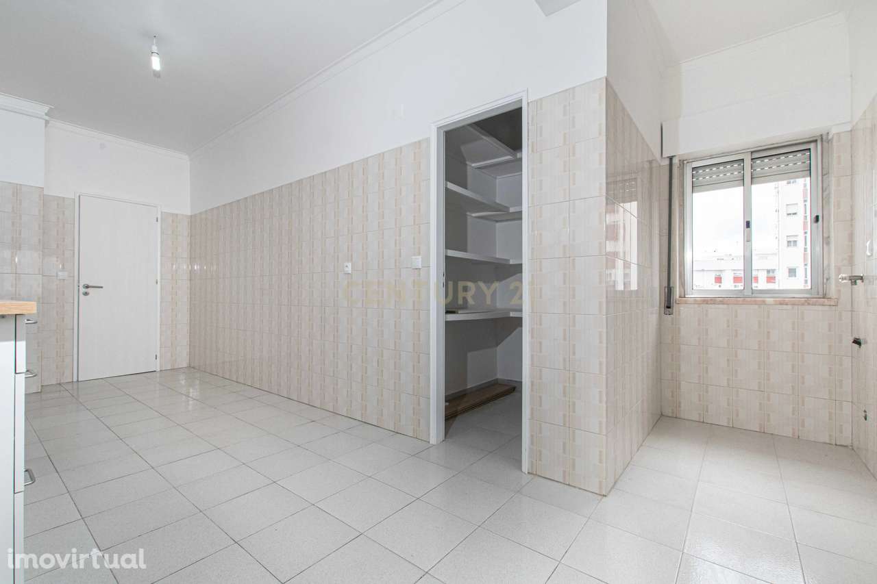 T2 Remodelado para Arrendamento – Quinta da Piedade, Póvoa de Santa Ir - Grande imagem: 3/22