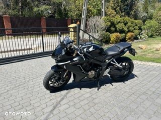 Honda CBR - 1