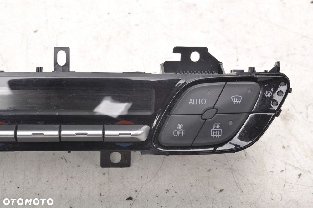 TOYOTA C-HR PANEL NAWIEWU KLIMATYZACJI - 2