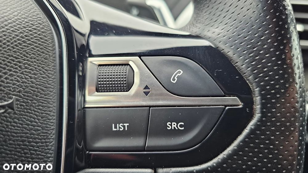 Peugeot 3008 BlueHDi 180 Stop & Start EAT8 GT - 19