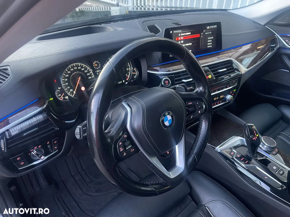 BMW Seria 5 540i xDrive Aut. Luxury Line - 8