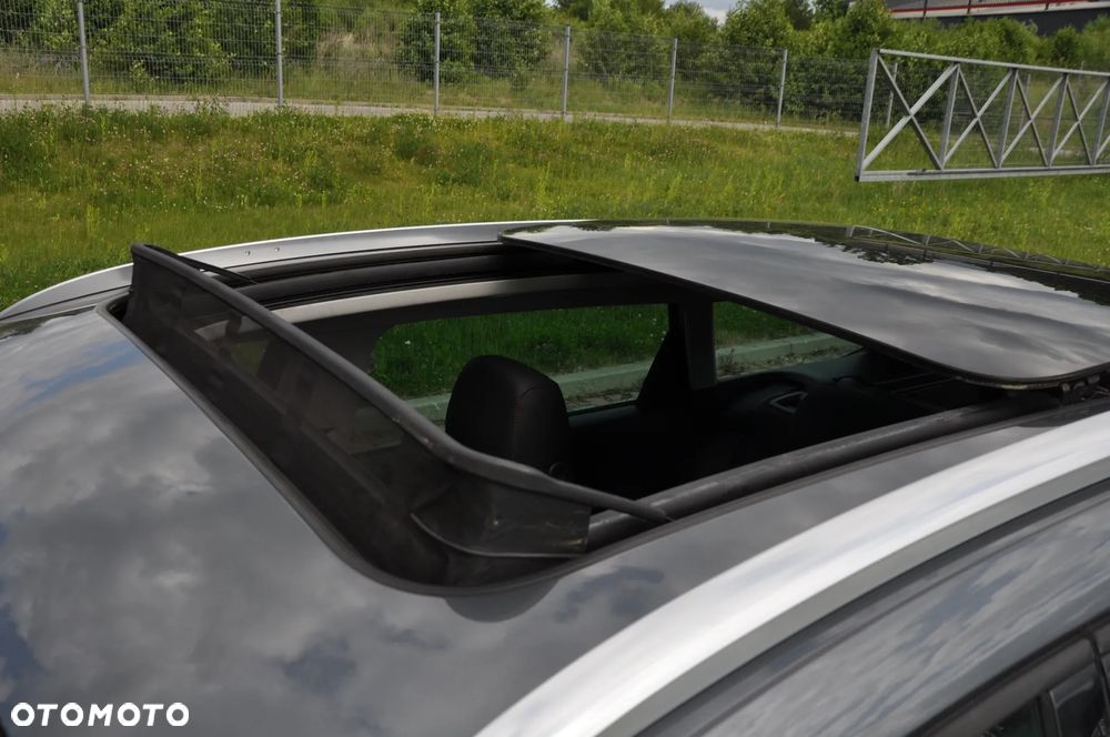 Seat Leon Sportstourer 2.0 TDI DPF DSG FR - 25