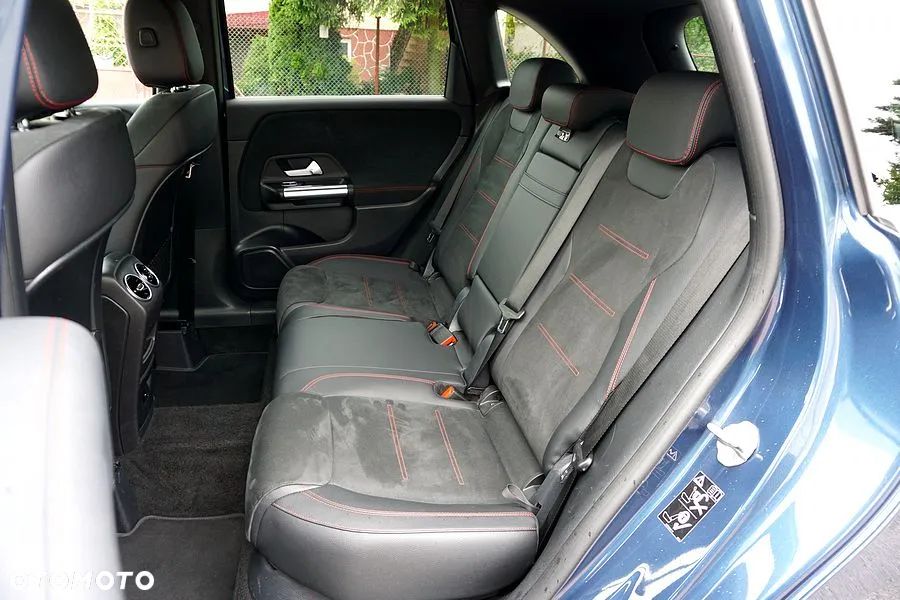 Mercedes-Benz Klasa B 180 7G-DCT AMG Line Advanced Plus - 22