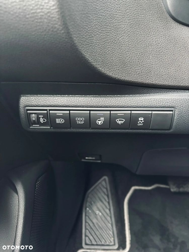 Toyota Corolla 1.8 Hybrid Style - 21