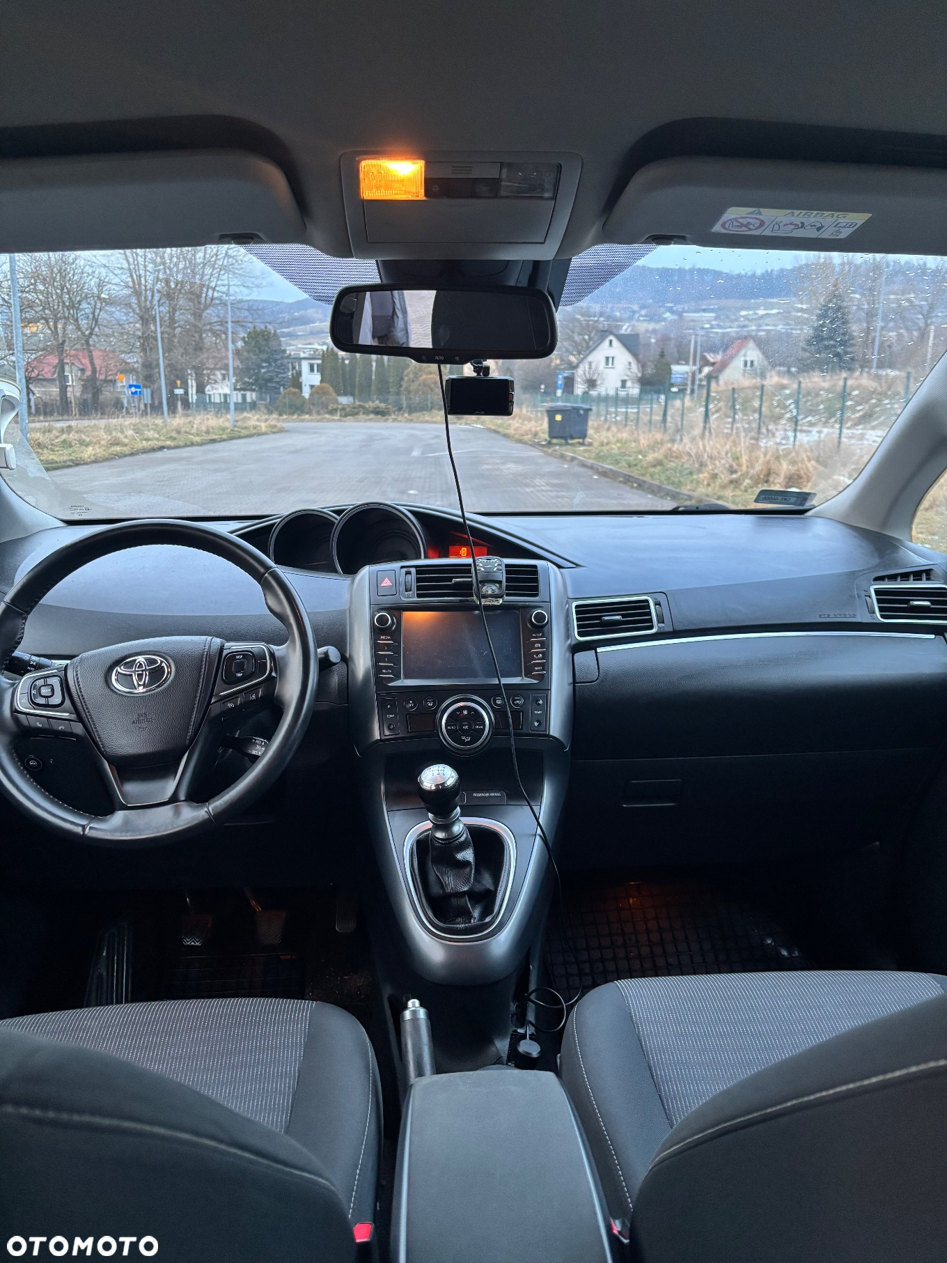 Toyota Verso 1.8 Premium 7os - 13