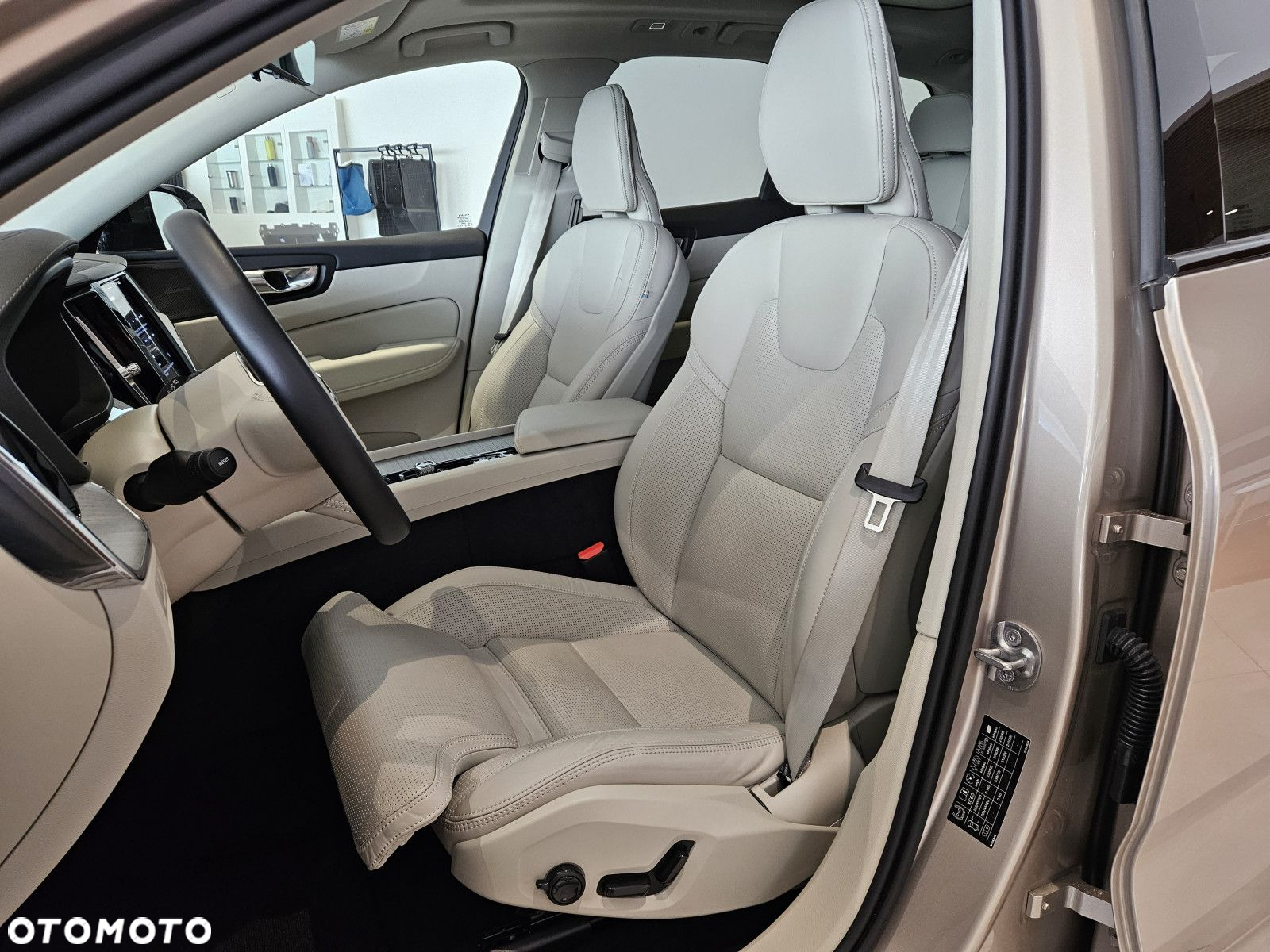 Volvo XC 60 - 18