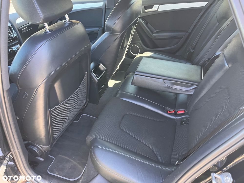 Audi A4 Avant 2.0 TDI DPF multitronic S line Sportpaket - 16
