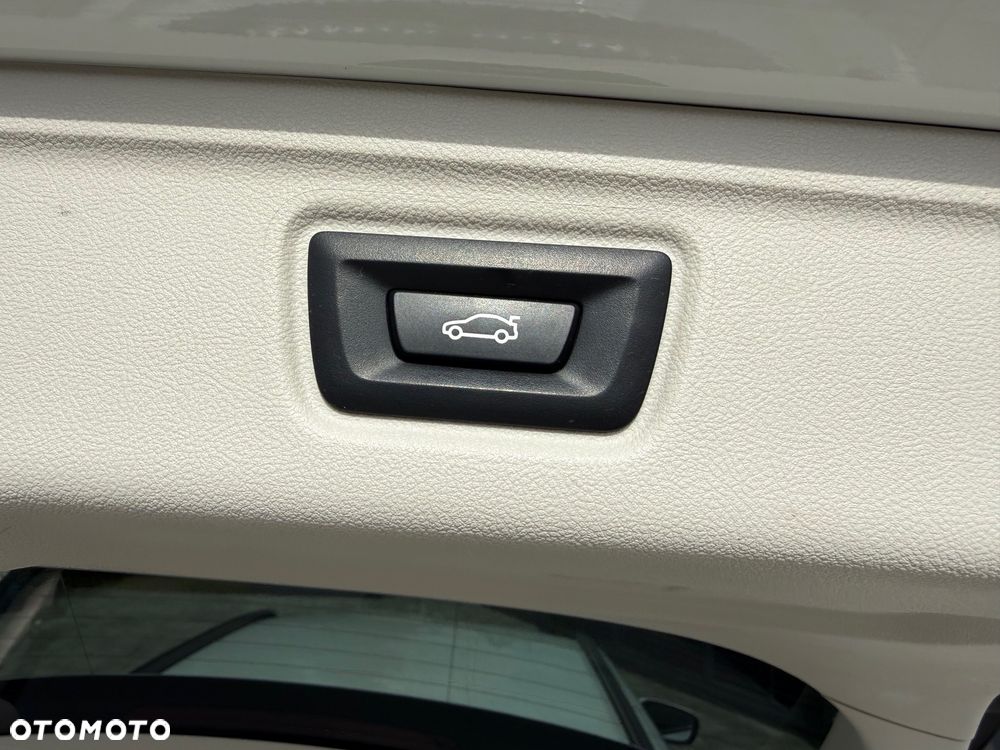 BMW Seria 3 320i GPF Advantage sport - 22